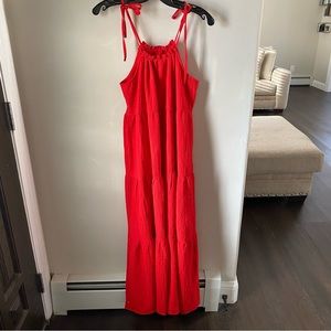 NWOT Tiered Maxi Dress